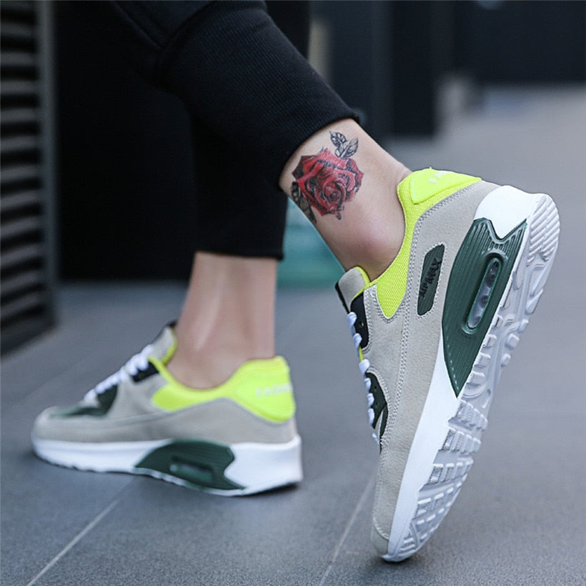 Men Running Shoes Lightweight Air Mesh Man Sneakers Skid-Proof Lace-up Round-Toe Outdoor Sport Shoes