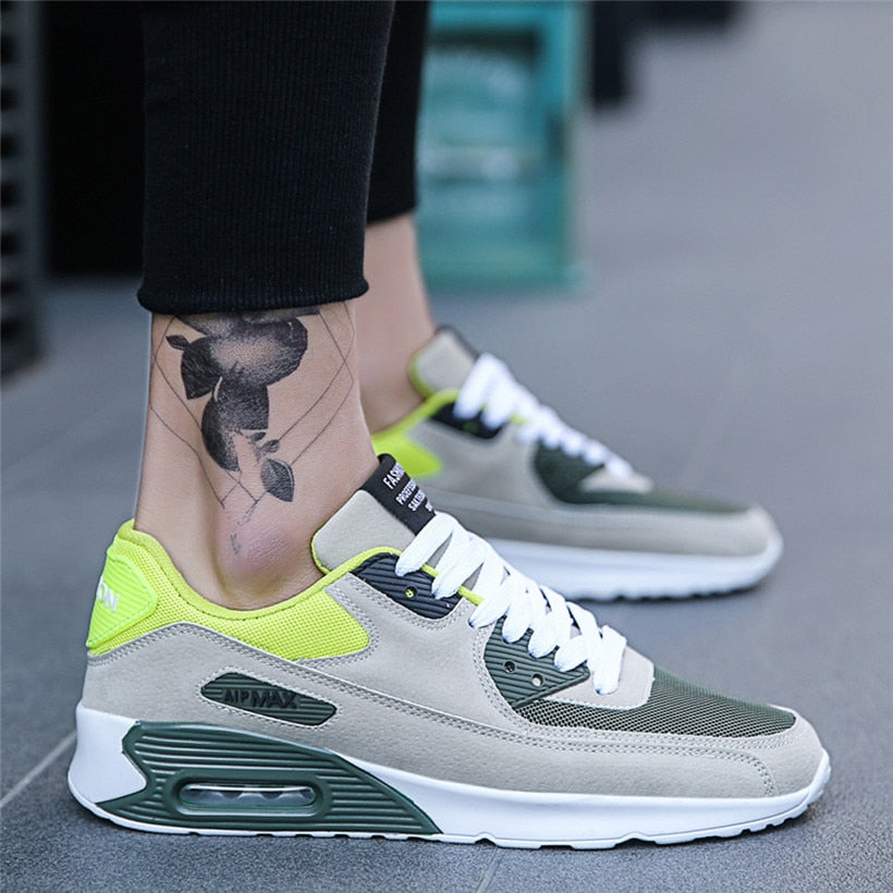 Men Running Shoes Lightweight Air Mesh Man Sneakers Skid-Proof Lace-up Round-Toe Outdoor Sport Shoes
